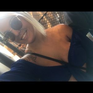 Meet your Posher, Stephanie